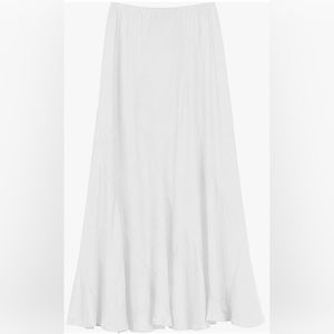 Urban Coco NWOT White Flared Faux Suede Tonal Stitched Midi Skirt Size Medium